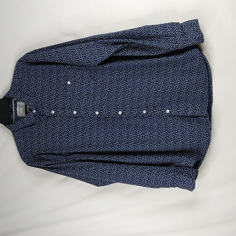 Paper Demin Cloth  Navy / White Button Down Shirt Size: XL